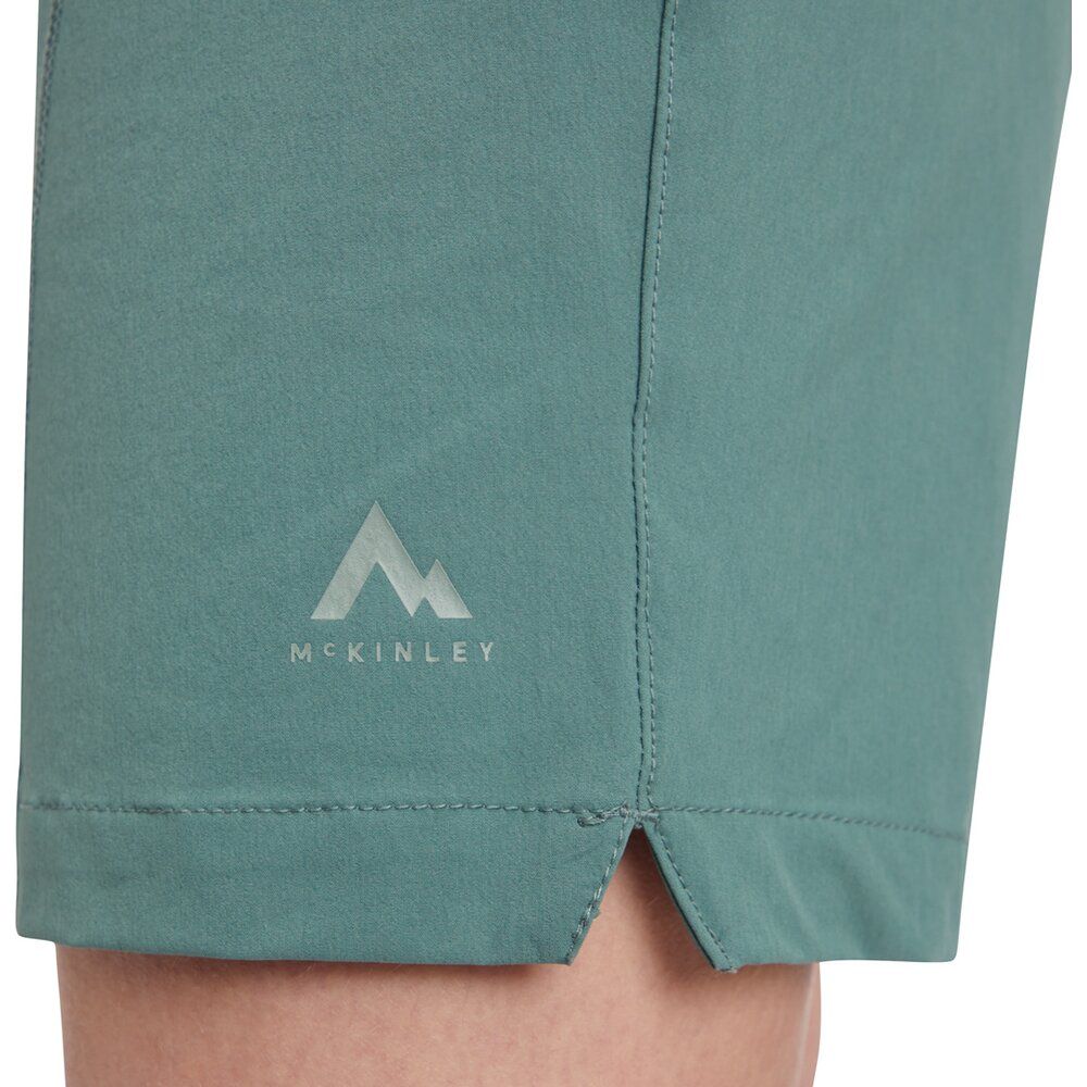 McKinley Damen Wandershorts Cameron Slim Fit green dark Shorts Produktbild 1