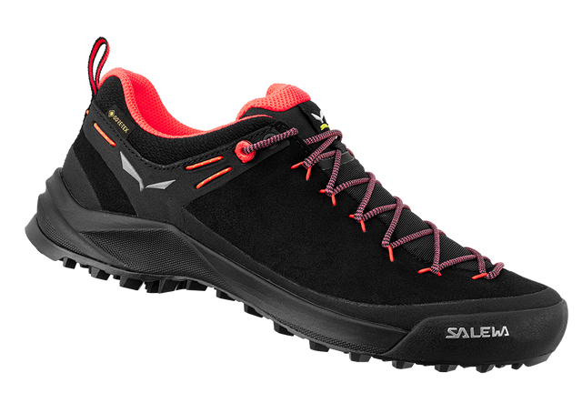 Salewa WS Wildfire Leather Damen Zustiegsschuh black/flou coral Produktbild 0