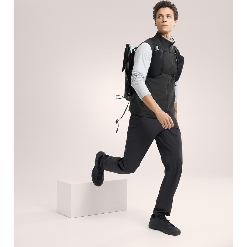 Arcteryx Atom Herren Weste black Produktbild 3