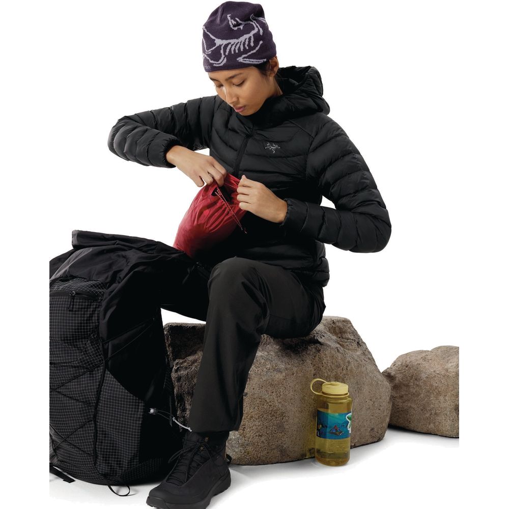 Arcteryx Cerium Hoody Damen Daunenjacke black Produktbild 5