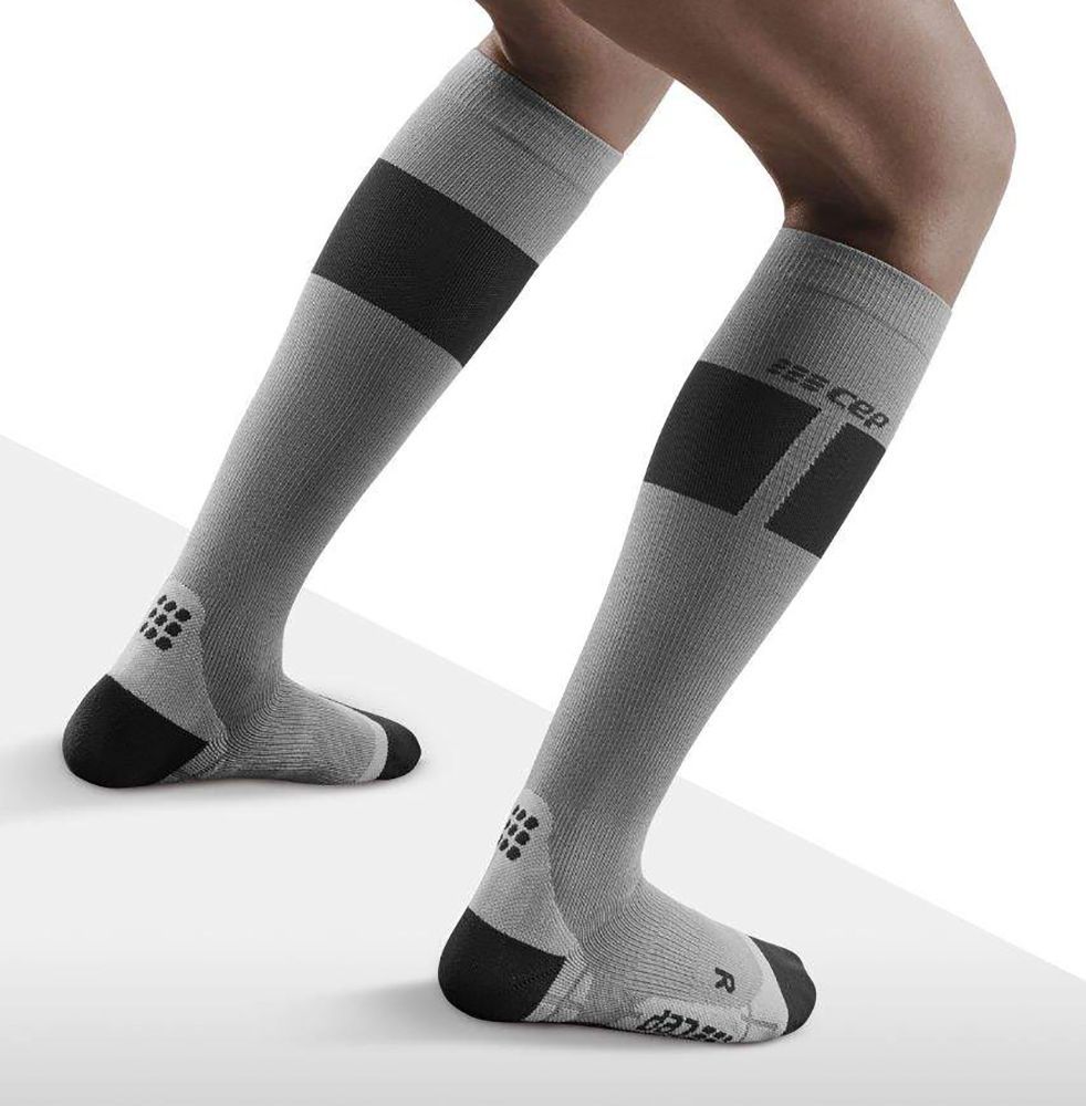 CEP Ski Ultralight Compression Socks Damen Skisocken grey/dark grey Produktbild 1