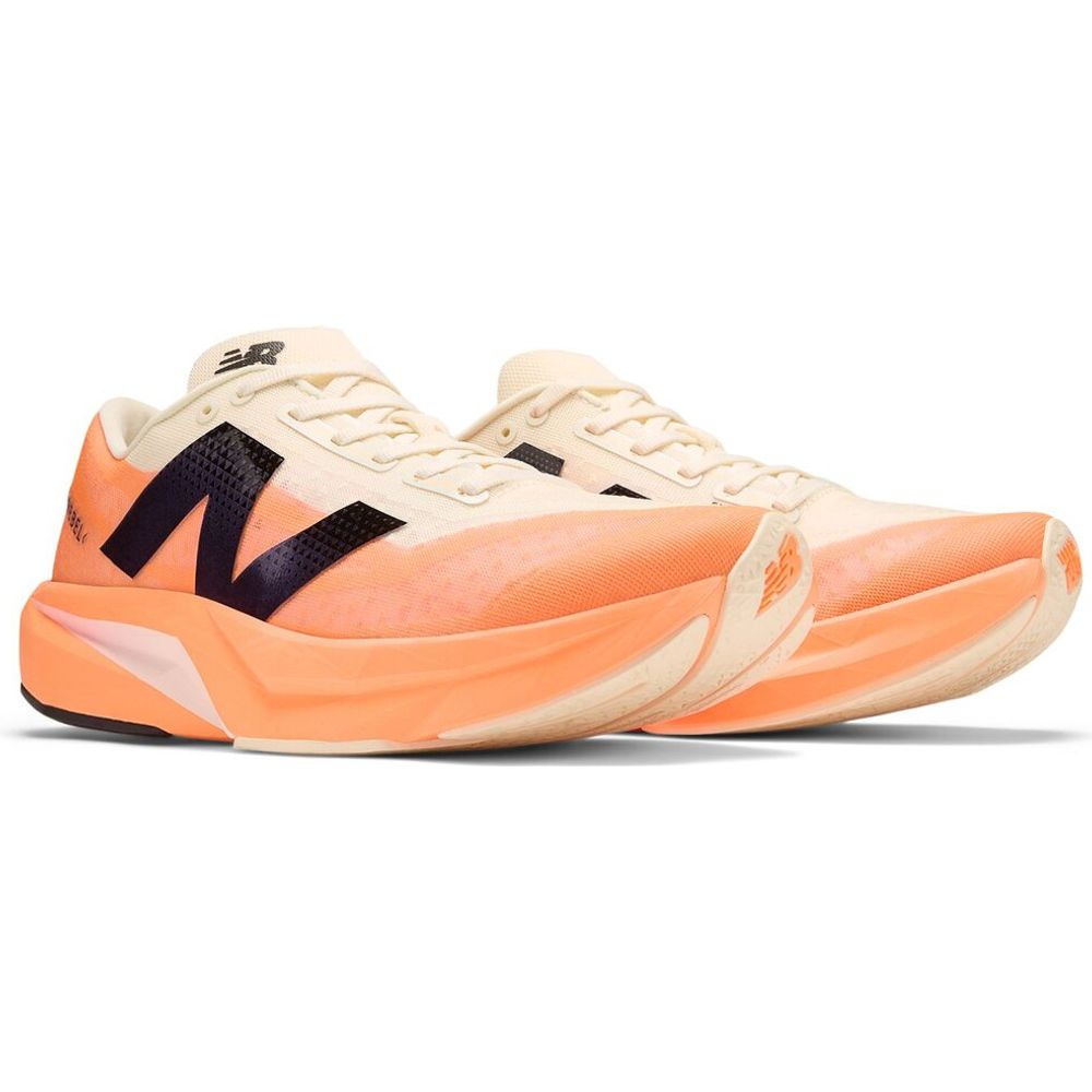 New Balance FC Rebel V4 Herren Laufschuh hot mango Produktbild 3