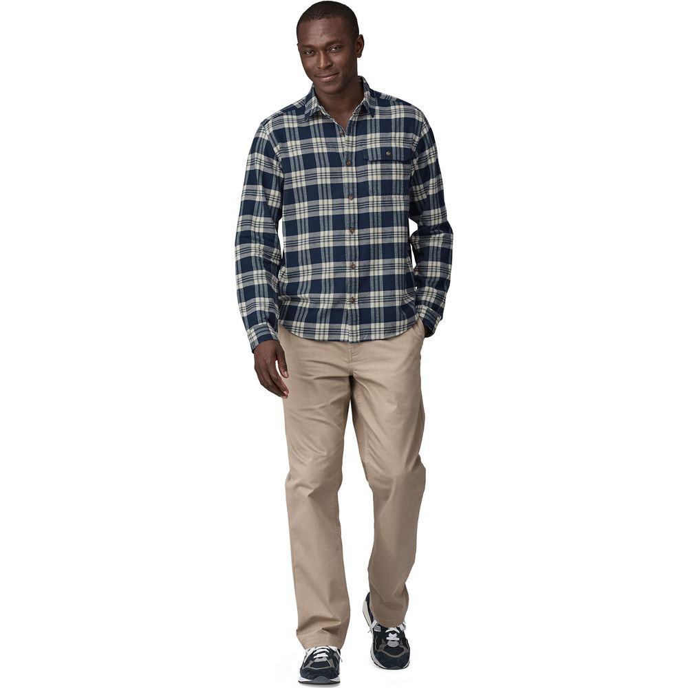 Patagonia Herren L/s LW Fjord Flannel Shirt base camp: new navy Produktbild 3