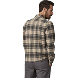 Patagonia M's L/s LW Fjord Flannel Shirt spotter: forge grey Produktbild 2
