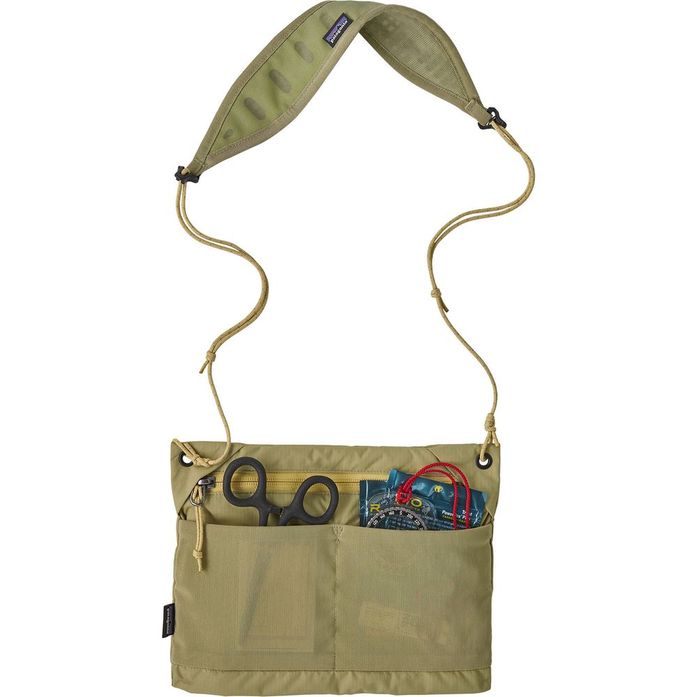 Patagonia Terravia Sacoche 3L Tasche gumtree green Produktbild 1