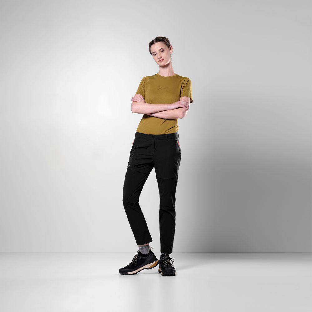 Salewa Puez Talvena DST 2/1 Damen Softshellhose black-out Produktbild 3